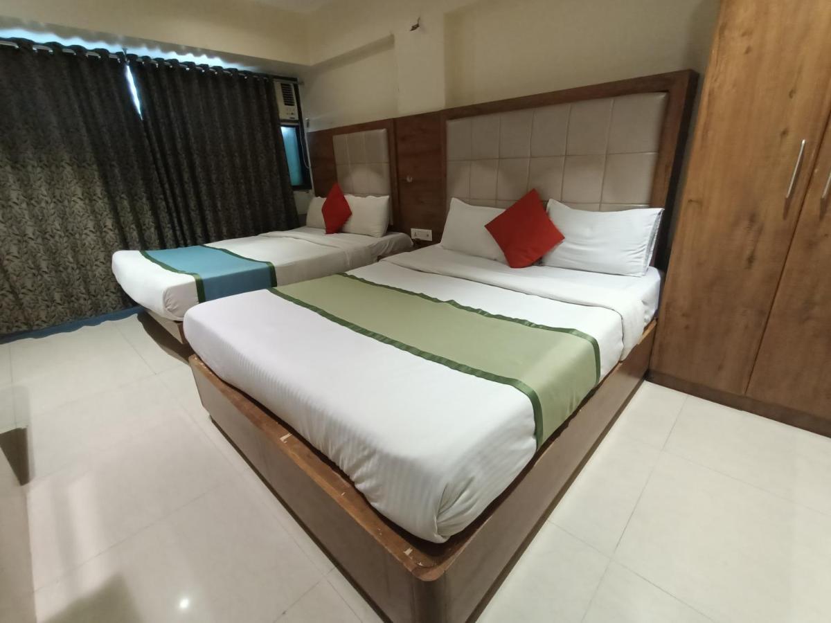 מומביי Fabhotel Regal Inn מראה חיצוני תמונה