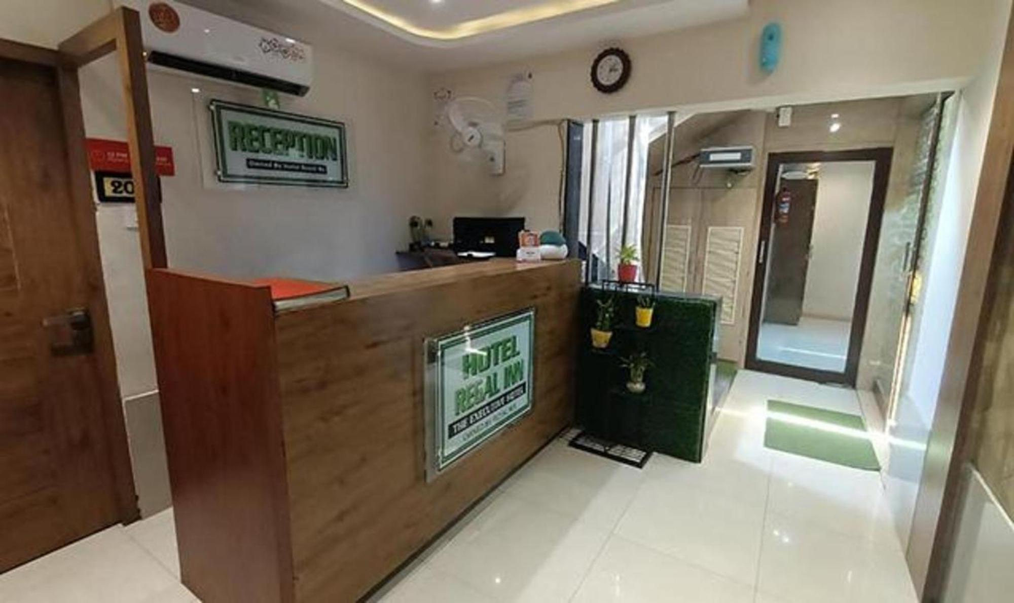 מומביי Fabhotel Regal Inn מראה חיצוני תמונה